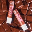 Kép 4/18 - Essence JUICY BOMB glossy butter balzsam 05 Choco-lot To Handle