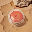 Kép 3/7 - Catrice DESERT DUNE Luminizing Mousse Pirosító C01 Desert Rose