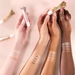 Kép 5/5 - Catrice All Over Glow Tint 040