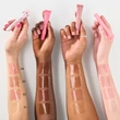 Kép 5/8 - essence the super peptide glossy lip treatment 02
