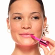Kép 8/9 - essence hydra kiss LIP OIL 06