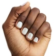 Kép 3/4 - essence GLOW IN THE DARK mini nail polish 01