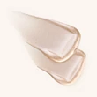 Kép 4/6 - Catrice All Over Glow Tint Folyékony Highlighter 010