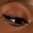 Kép 8/9 - Essence Quick Wing! Stamp szemhéjtus 01