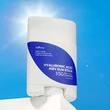 Kép 4/5 - Isntree Hyaluronic Acid Airy Sun Stick SPF50+ PA++++ Fényvédő Stick 22g
