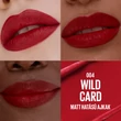 Kép 9/12 - Maybelline New York Serum Lipstick Matte 004 Wild Card matt hatású ajakrúzs