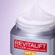 Kép 4/5 - L'Oréal Paris Revitalift Filler nappali krém SPF 50, 50 ml