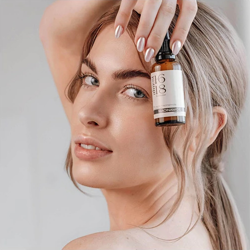 Almost 1.618 5% Niacinamide + Édesgyökér Szérum 30ml