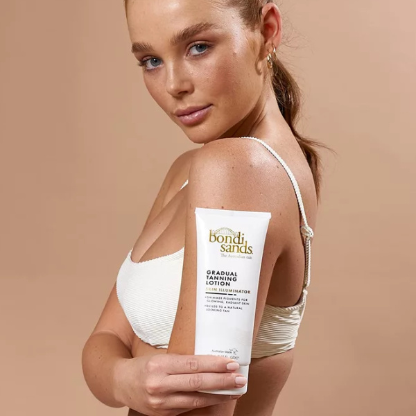 Bondi Sands Gradual Tan Ragyogásfokozó Önbarnító Testápoló 150ml