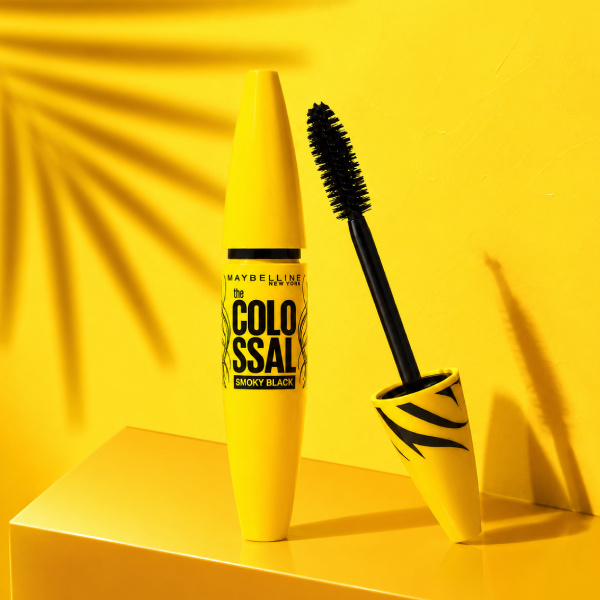 Maybelline Volum' Express The Colossal Smoky Eyes Dúsító Szempillaspirál