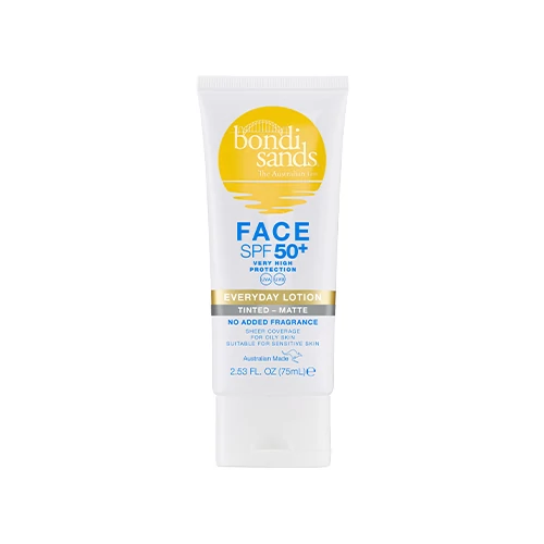 Bondi Sands Everyday Face Lotion SPF 50+ Illatmentes  Matt Színezett Fényvédő Arcra 75ml